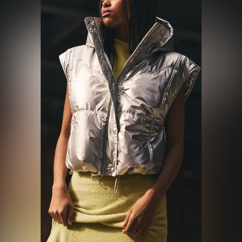 Daily Practice by Anthropologie Metallic Puffer Vest